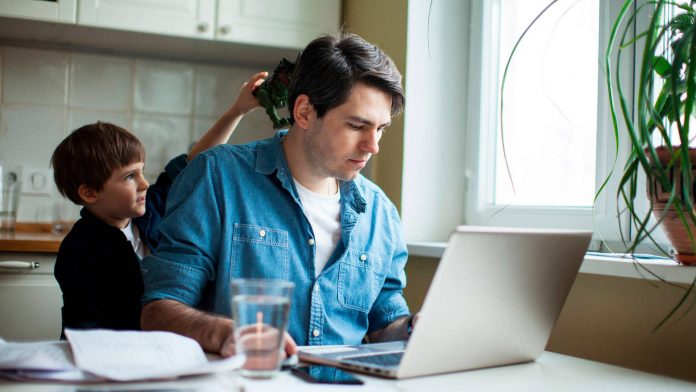 Sindicalistas españoles piden extender el teletrabajo