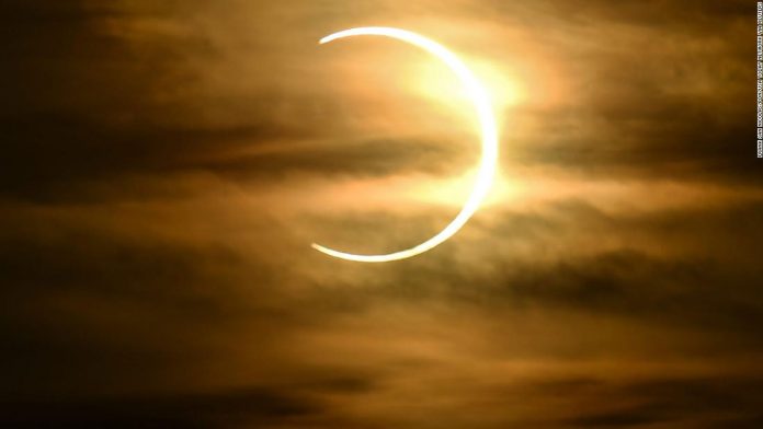 Sorprendente eclipse en Medio Oriente