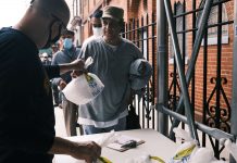 La pobreza y el hambre recorren Nueva York