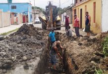 Sustituyeron tubería de aguas negras